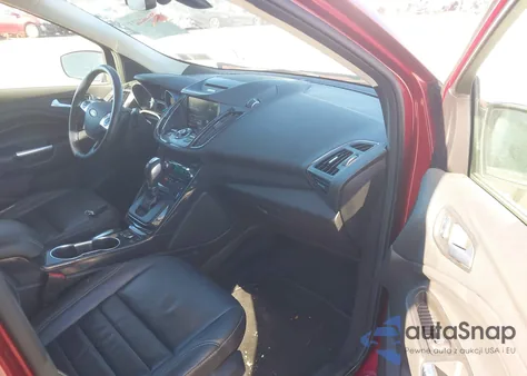 2015 Ford Escape Titanium из США, поврежденный, VIN 1FMCU9JX6FUA39013